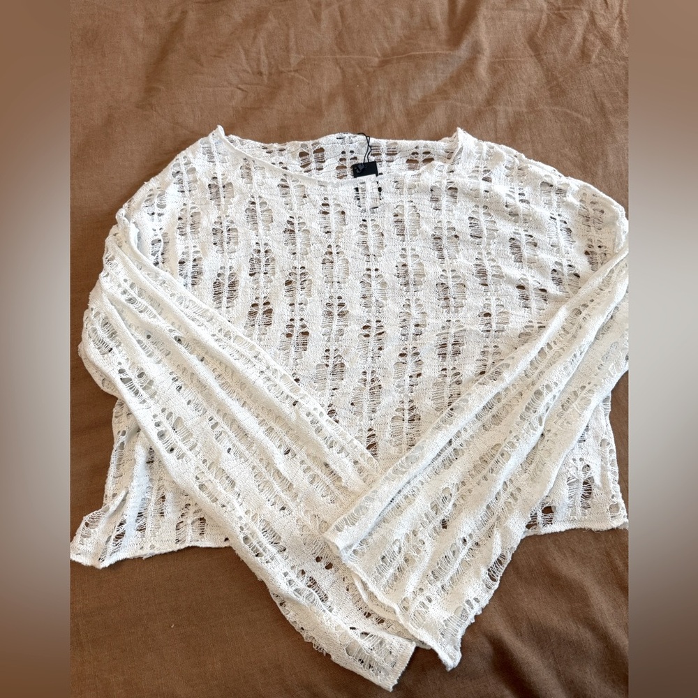 White PLT distressed top